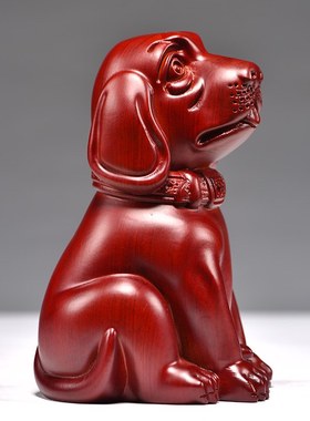 红花梨木雕狗摆件红色木狗实木生肖家居客厅电视柜装饰红木工艺品