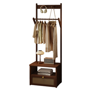 衣架落地卧室家用挂衣服架子新款床头柜挂衣架一体置物简易衣帽架