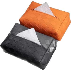 车载纸巾盒扶手箱抽纸包悬挂式汽车遮阳板车用纸巾袋收纳装饰用品