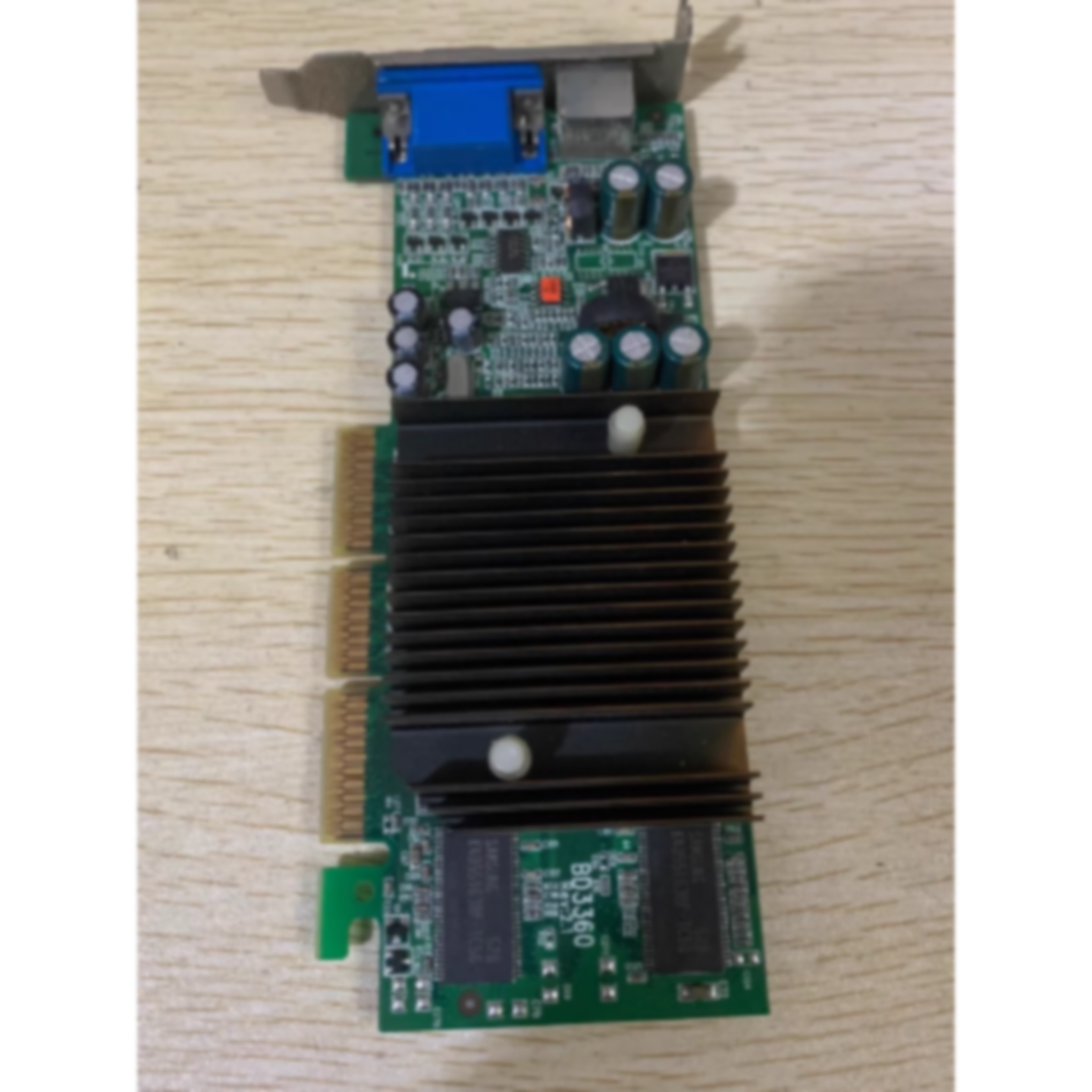 议价联想宝龙达BD3360 AGP显卡 128M显存