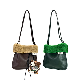 spicycapsoul【毛栗子】原创定制头层牛皮羊羔毛托特手机包女包