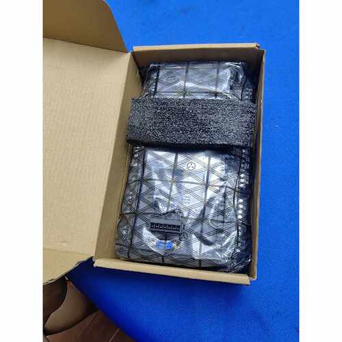 议价领控PLC工控板FA3U48MR全新未用原包装盒在实维修