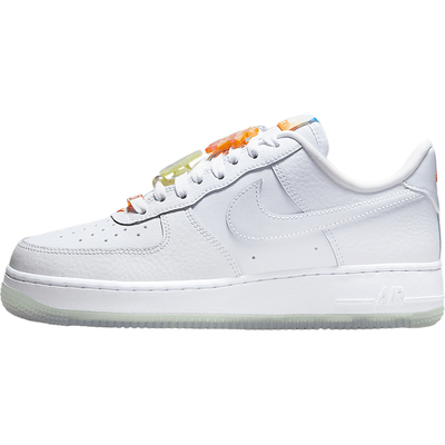 Nike/耐克正品Air Force 1女士简约休闲经典轻盈板鞋IB8875-111