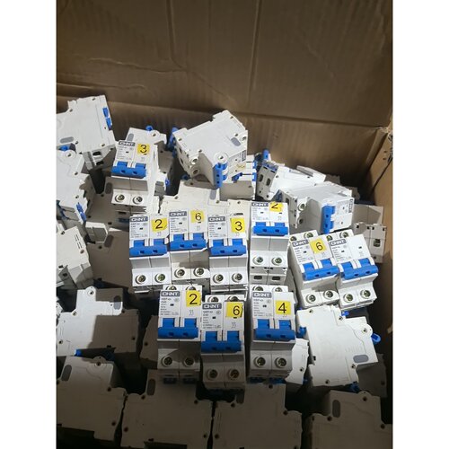 询价下单正泰2P40A空开断路器，拆机，成色一般，有标签，正常使
