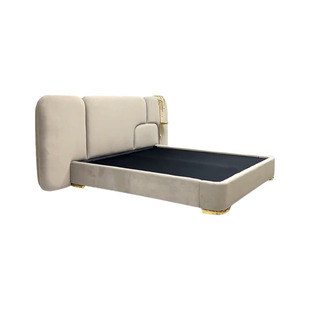 意式真皮主卧床轻奢高级感现代设计师豪华别墅家用布艺高端双人床