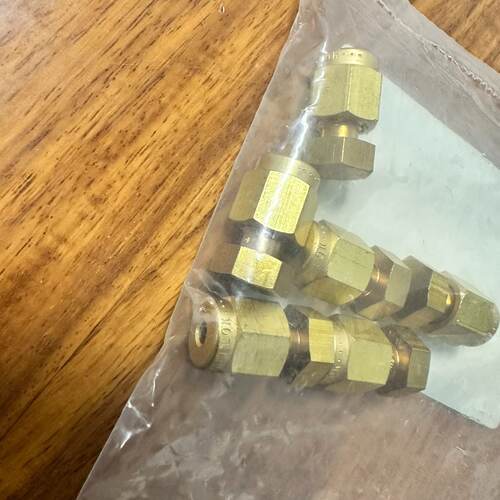 议价5180-4121  Gas Phase Copper Head Plug Br New  Unopened.