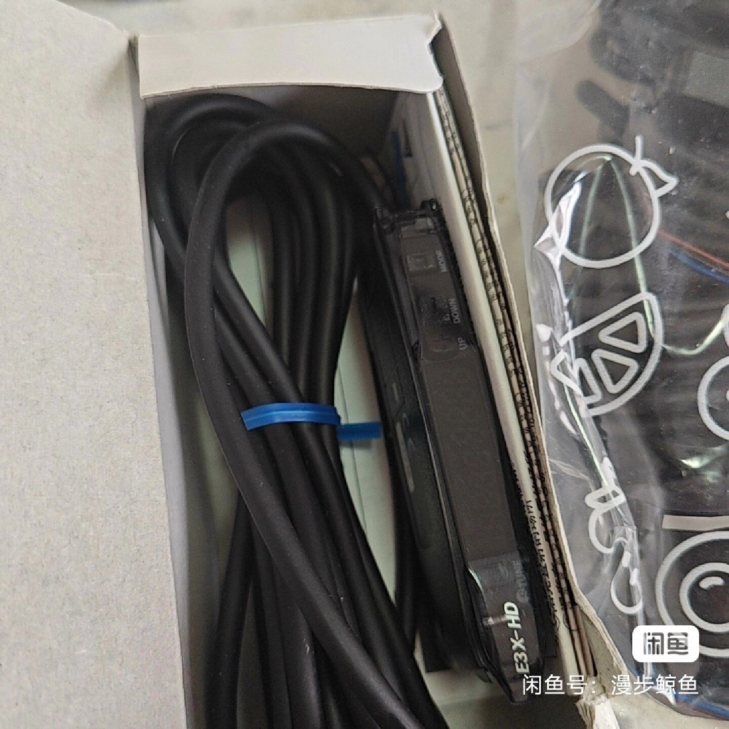 议价全新原装欧姆龙E3X-HD10光纤放大器，工程剩余8个，5个