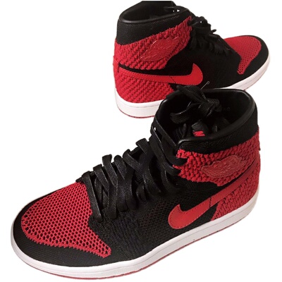 Jordan女子拼接脚趾反转警灯