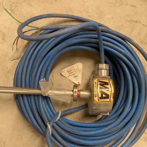 溢价-MA矿用转速传感器 型号MFB090138 带蓝色线缆。适用