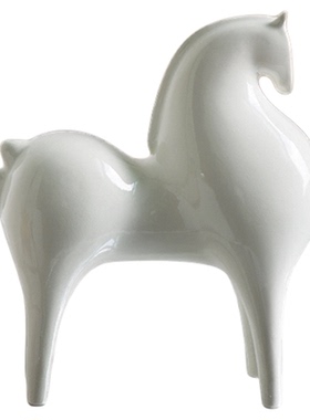 高级感轻奢设计感棕马软装摆件