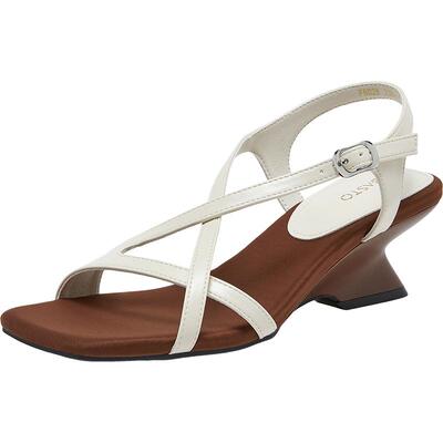 百思图2026夏季粗跟罗马凉鞋