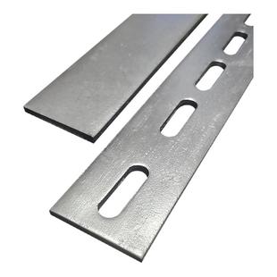 热镀锌冲孔扁铁长条固定铁片扁钢铁固定铁条带40*4热镀锌扁钢加厚