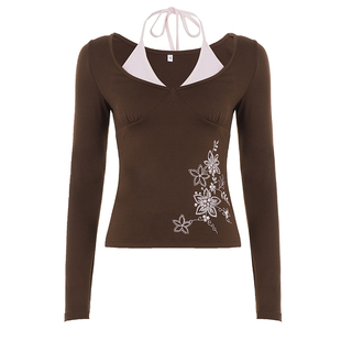 eilove辣妹撞色拼接挂脖假两件T恤女中古植物系印花修身长袖上衣