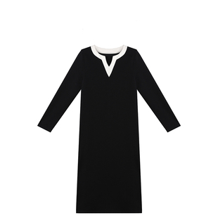 柒院家微胖大码女装撞色V领长袖连衣裙2025秋宽松遮肉显瘦中长裙