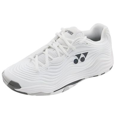 尤尼克斯网球鞋缓震耐磨