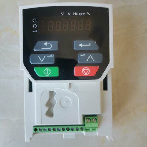 【询价】爱默生M200-044  00135   5.5kw变频器控适用