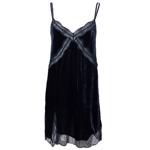 沃格ZV秋冬新款墨水蓝性感蕾丝拼华丽真丝混纺丝绒开叉吊带连衣裙