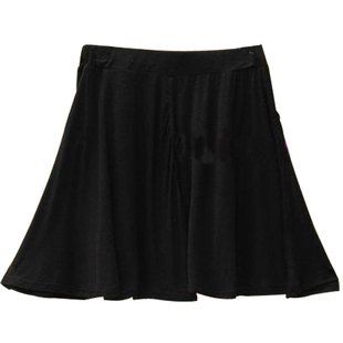 夏新品下装休闲运动短裤裙女纯色百褶荷叶摆半身显瘦百搭太阳裙裤