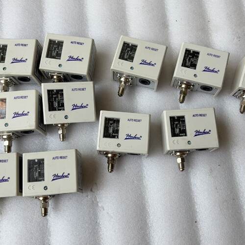 原装Hezhou合力压控HLP520全新没包装。