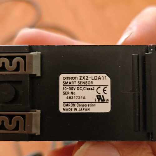 议价欧姆龙ZX2-LDA11智能传感器，日本原装进口，实物拍摄