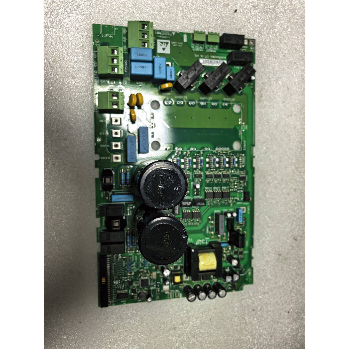 议价-丹佛斯驱动板 130B6066 DT/6 实物图,模块好的已