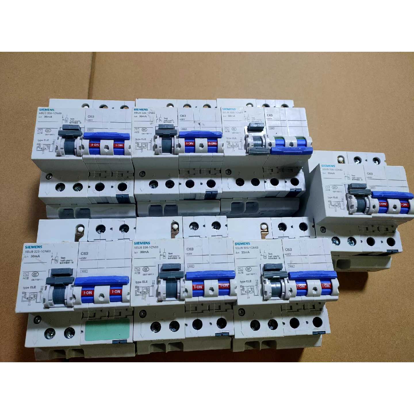 议价-2p漏电断路器5SU916A63A漏电保护开关二