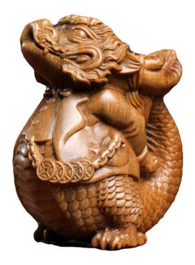 天然绿檀木龙霸霸龙年吉祥物摆件