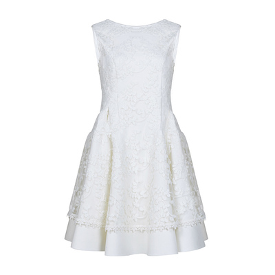 象牙白后构想法式浮雕蕾丝连衣裙