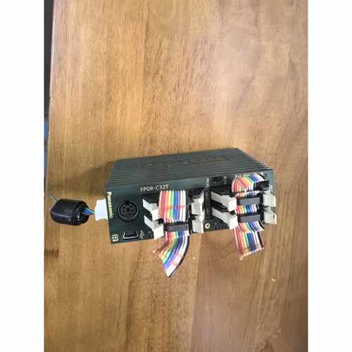 议价FP0R-C32T 新到原装松下PLC主机，成色漂亮，功能完好，现货