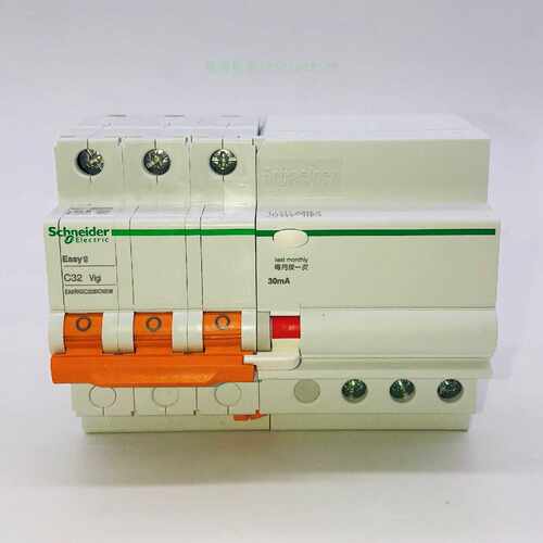 议价施耐德EA9RN3C3230CNEW漏电保护断路器 3P C32A/30mA/AC类