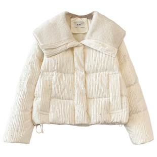 白色小香风羊羔毛翻领褶皱肌理感羽绒服女短款2025冬装新爆款外套