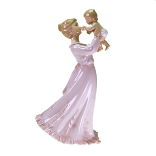 英国陶瓷瓷偶人物桌面生日雅致礼品母爱摆件新生儿我的亲亲宝贝