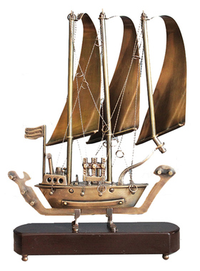 黄铜轻奢风电视柜家居饰品帆船