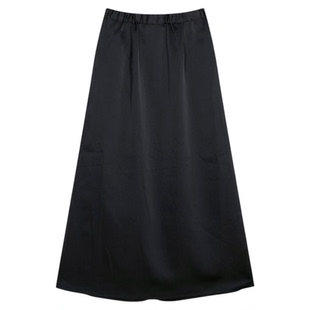 niko and ...半身裙女2026春季新款绸缎感气质高挑开叉长裙607116