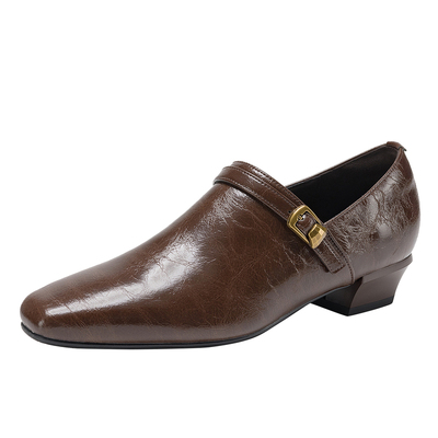 达芙妮棕色老钱风乐福鞋粗跟皮鞋