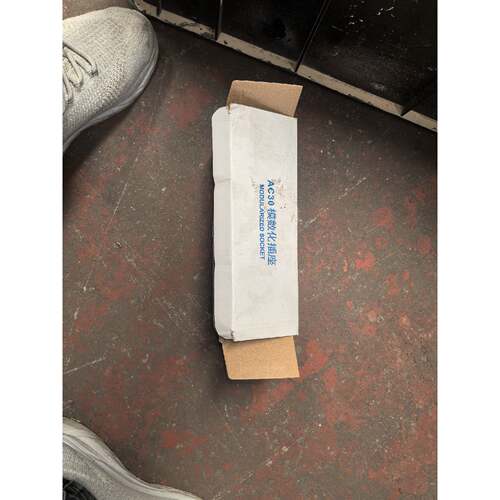 议价AC30模数化插座10A250V全新维修