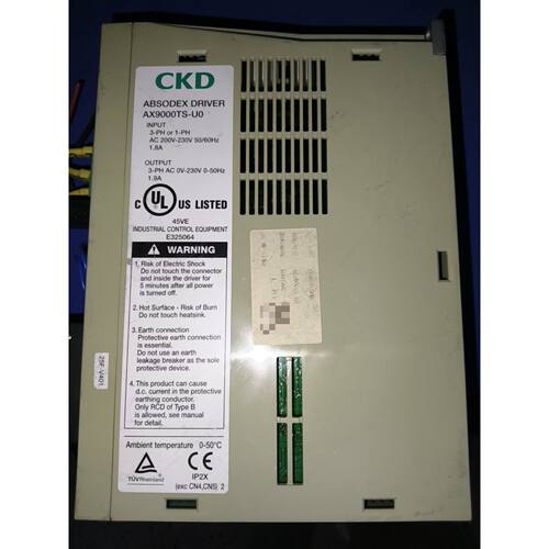 询价下单CKD AX9000TS-U0驱动器，实物拍的，成色还可以，