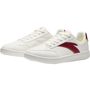 安踏男鞋板鞋新款鞋子红色薄底滑板鞋男皮面学生运动鞋男款德训鞋