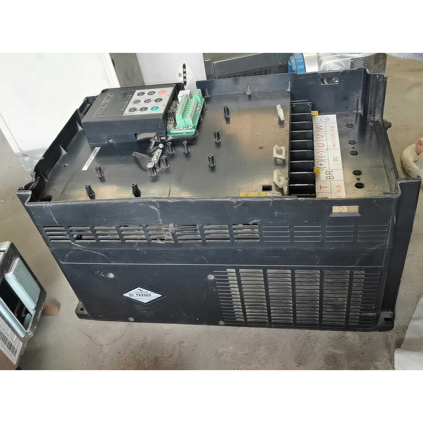 议价汇川30kw变频器MD290T30G37P不知好坏当配件处维修图片