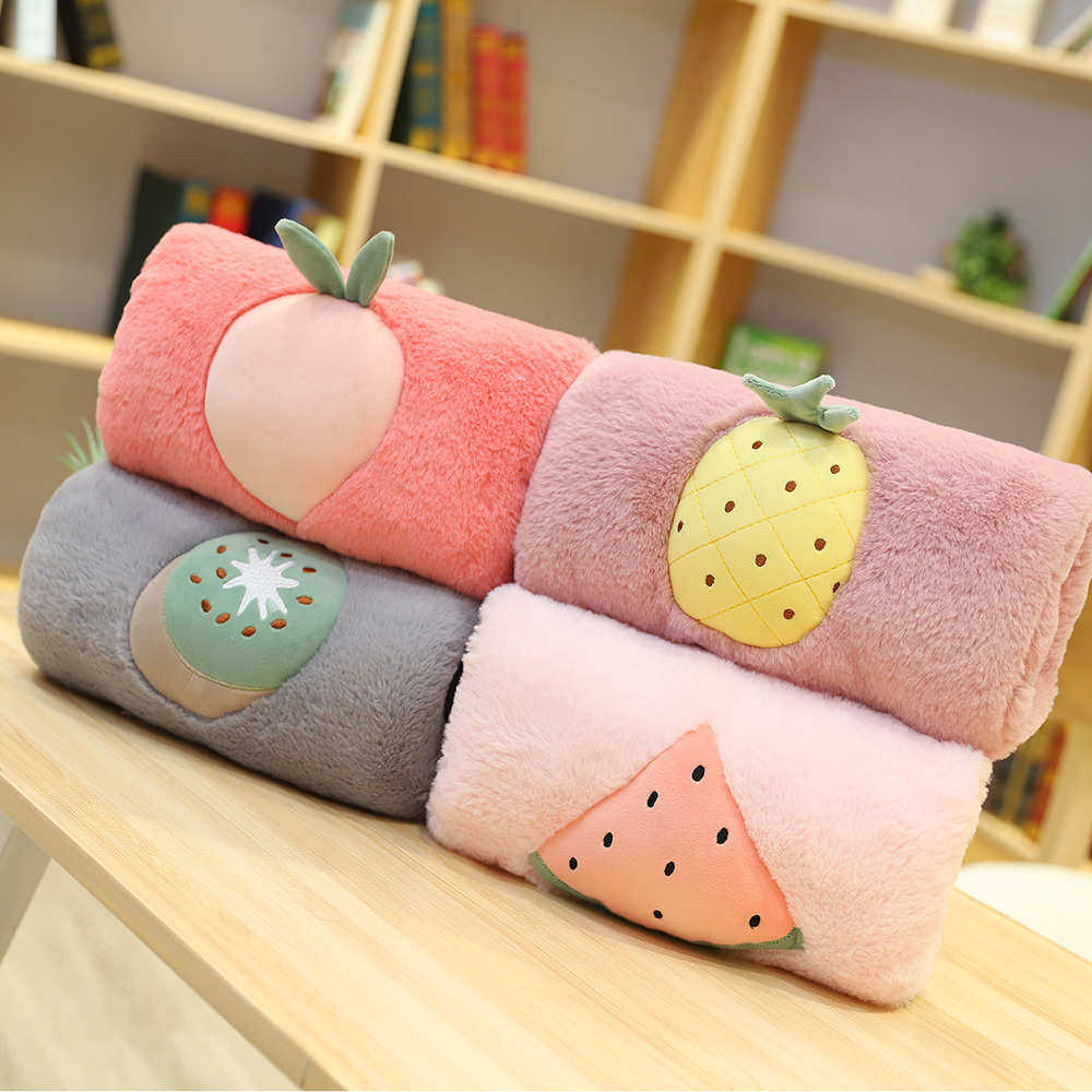 冬季暖手抱枕插手午睡枕午休趴睡枕桌上可爱女生儿童小号学生手捂