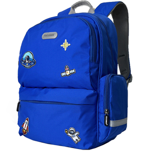 超轻减负小学生护脊书包1-2-4年级男孩 6-9-12岁女童双肩背包防水