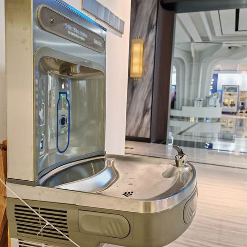 户外室内公共直饮机按键感应出水欧美热卖壁挂触摸式制冷饮水机