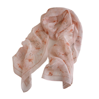 真丝丝巾女2025新款小长条围巾秋季薄款护颈围脖妈妈纱巾搭配衬衫