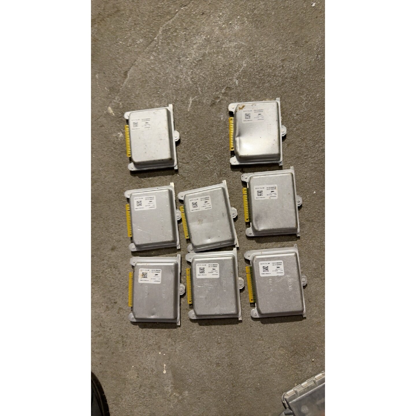 【请询价】领克03日行灯驱动模块图片