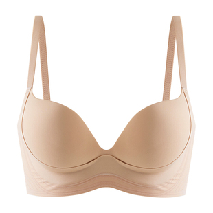 粉底液无痕小胸聚拢内衣女士提拉防下垂收副乳显大文胸套装新款
