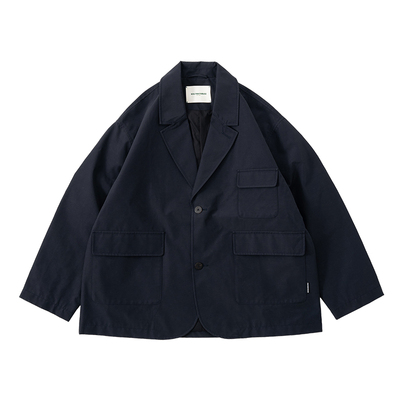 休闲西装HalfwayHouse