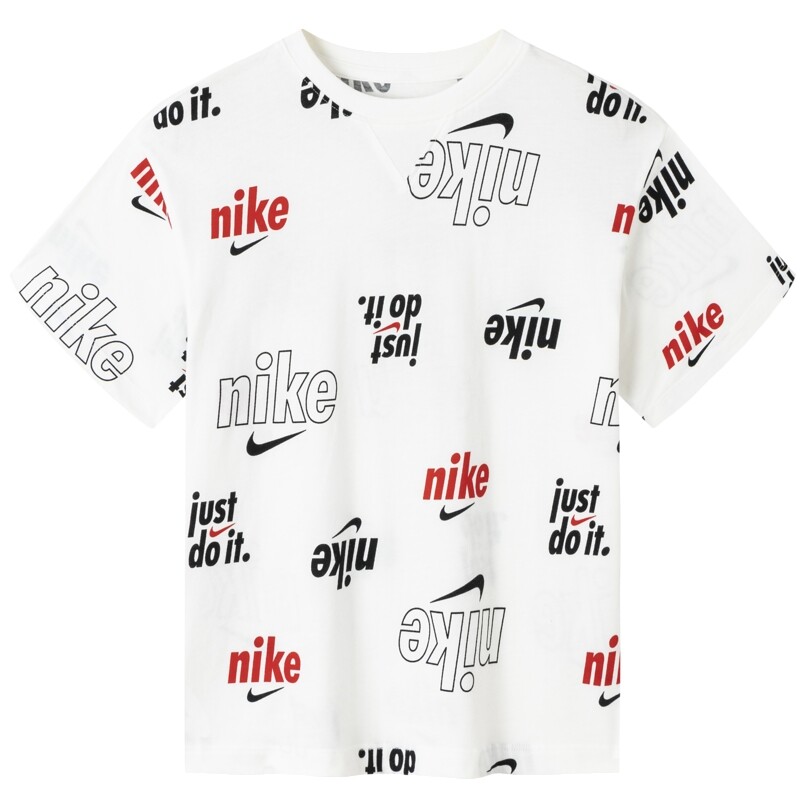 Nike儿童短袖T恤新品上市