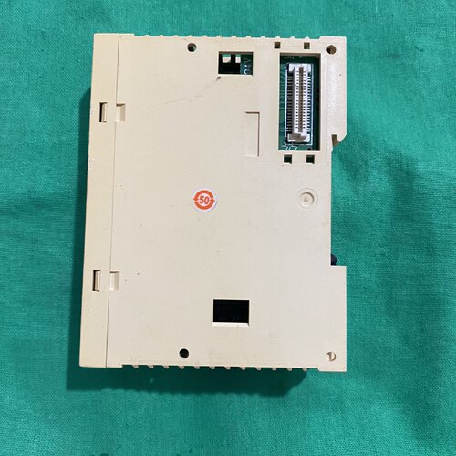 议价施耐德TwDAMI4Lt可编程控制器模块plc模块输出扩展模块