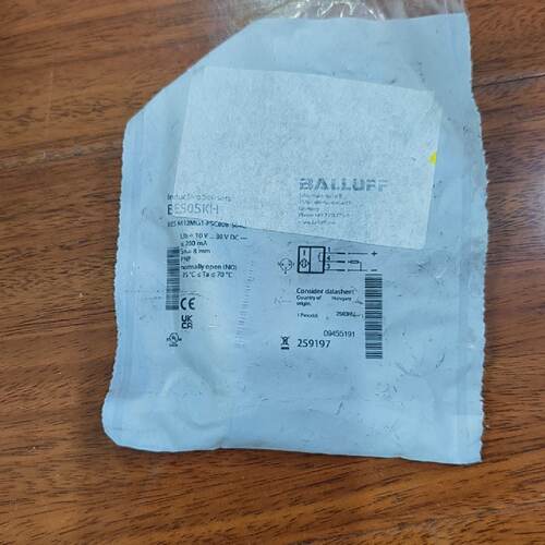 BALLUFF巴鲁夫BES05KH接近开关，正品，全新未拆封