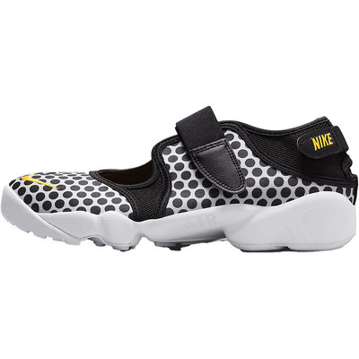 耐克透气镂空运动休闲鞋